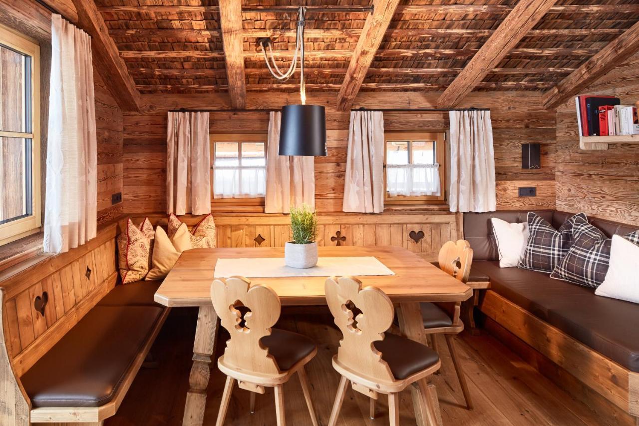 Promi Alm Flachau - Luxus Chalets Bagian luar foto