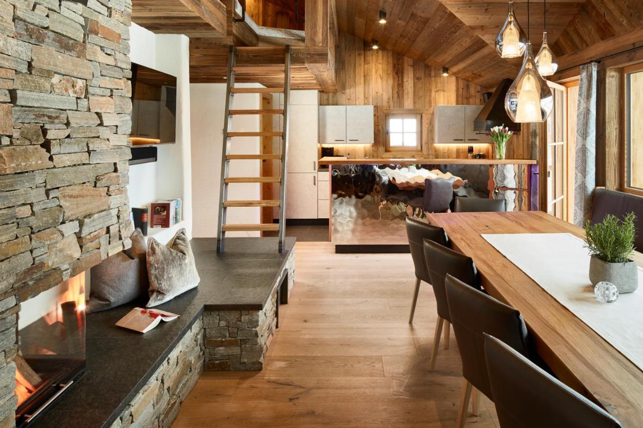 Promi Alm Flachau - Luxus Chalets Bagian luar foto