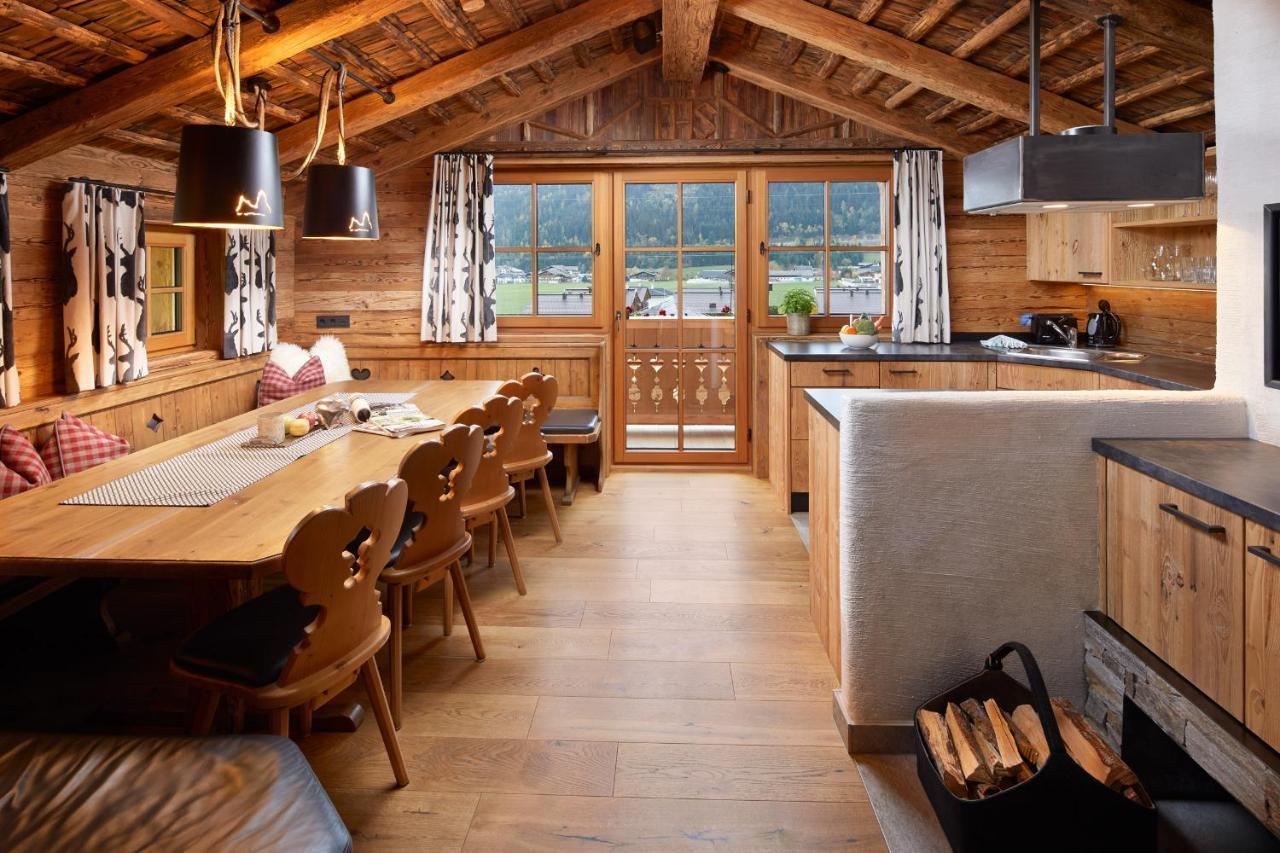Promi Alm Flachau - Luxus Chalets Bagian luar foto